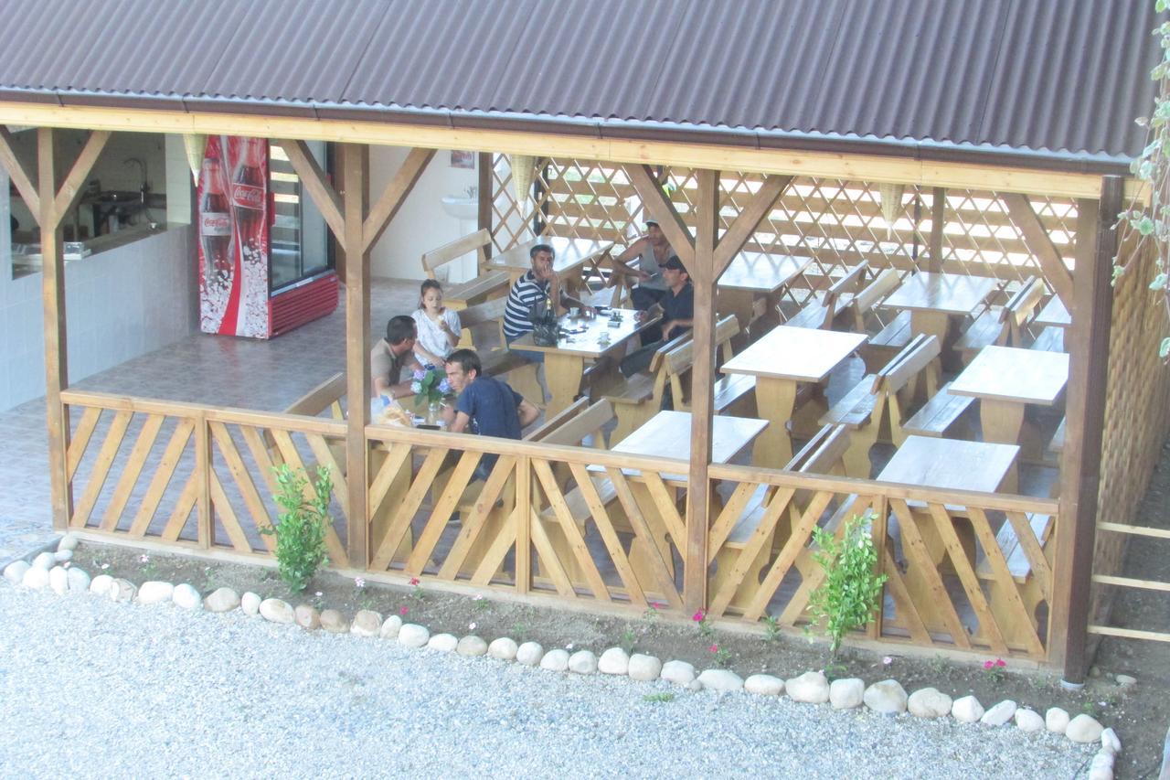 Gloriya Hotel Lidzava Bagian luar foto